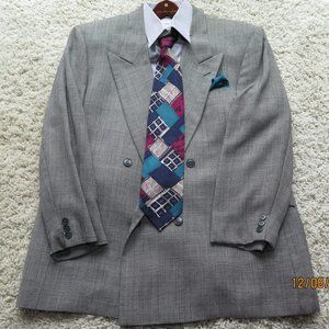 Ungaro Italy Double Breasted Black Plaid Full ensemble Men’s Suit